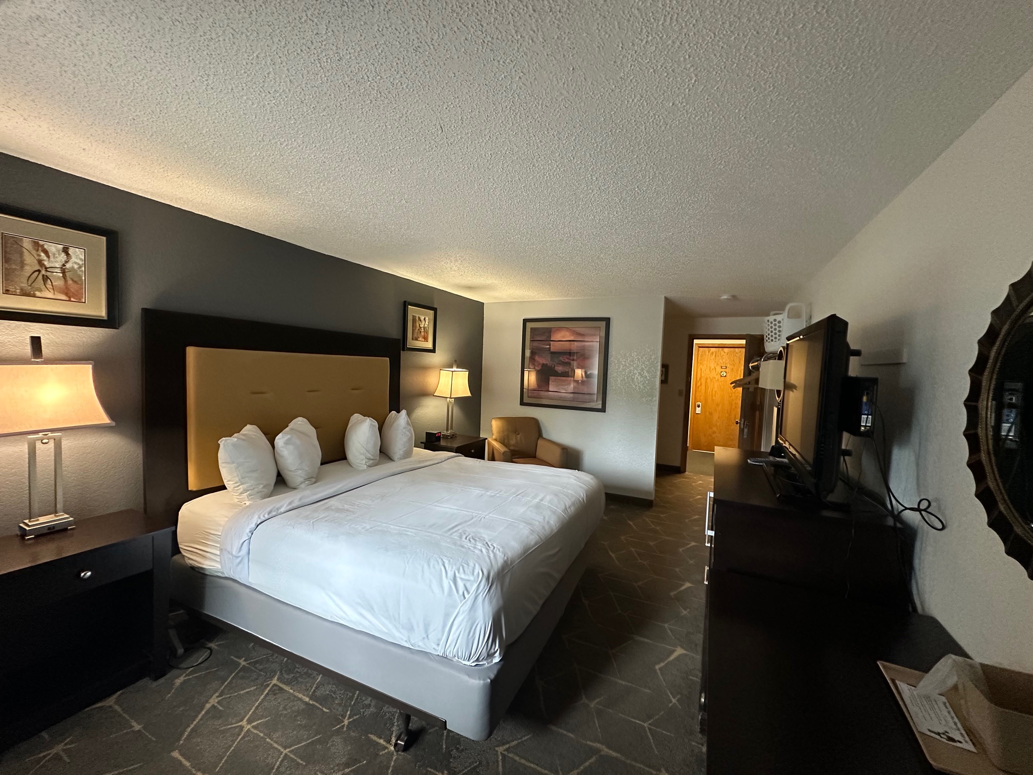 Nordic Lodge - King Bed Room