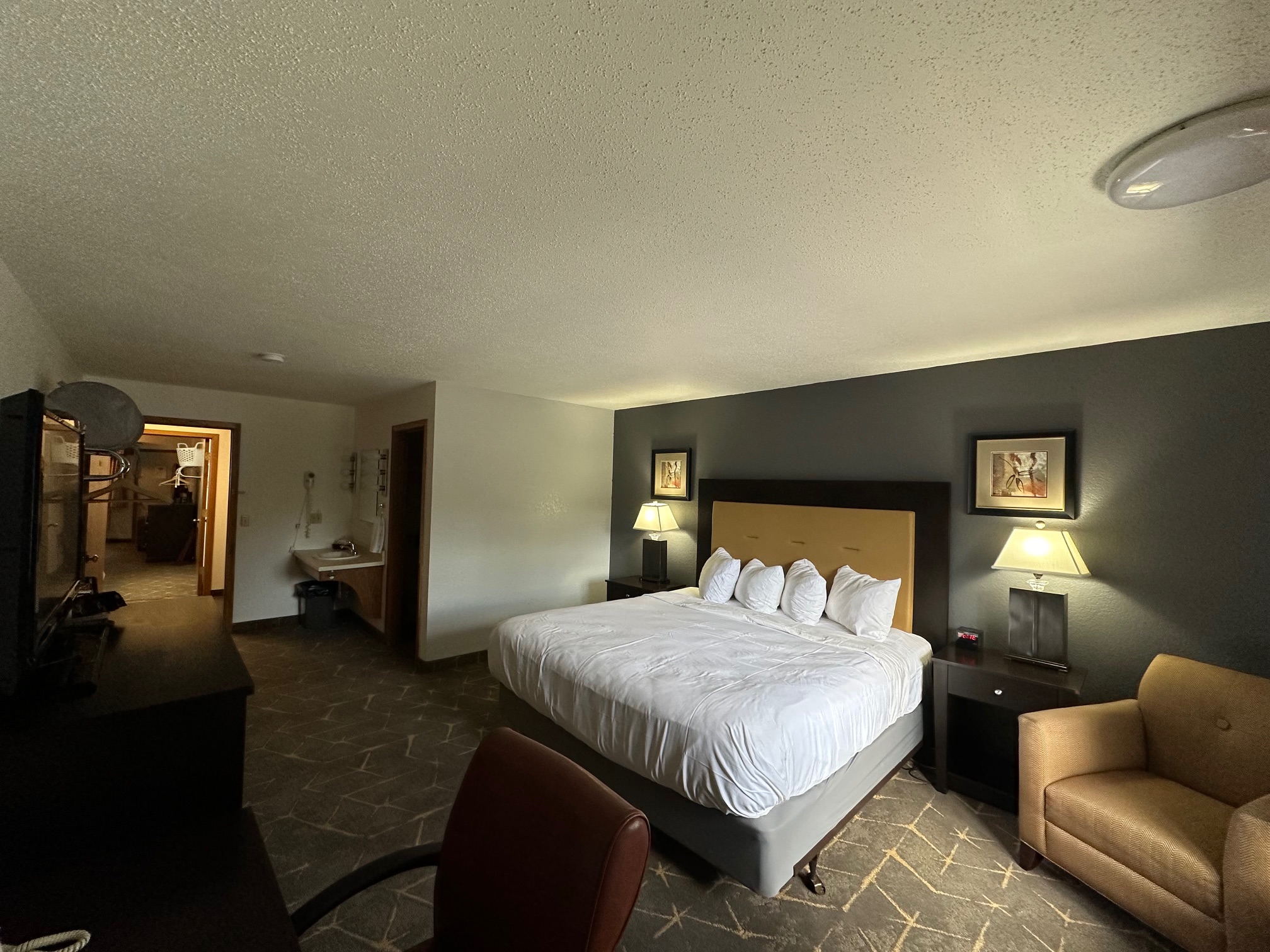 Nordic Lodge - King Bed Room